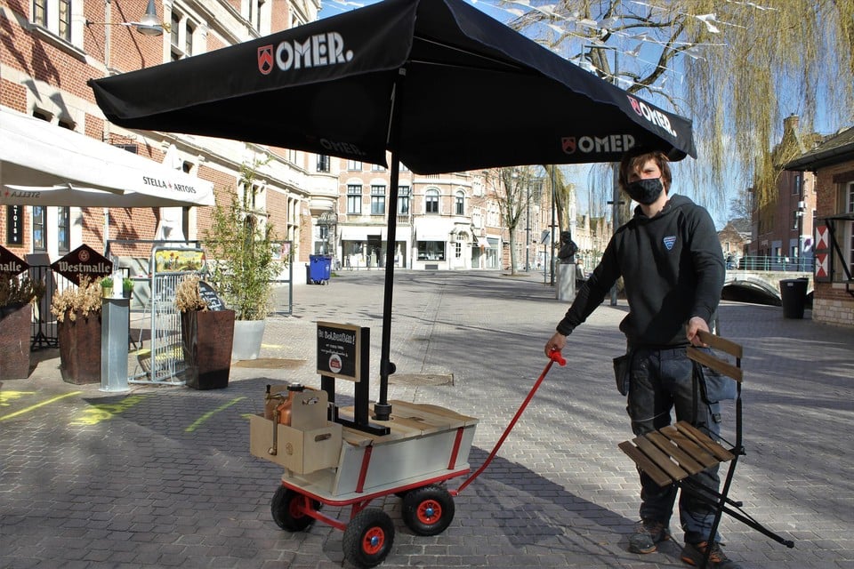 Je kunt de bolderbar voor een halve dag duren voor 60 euro met de standaardvulling.