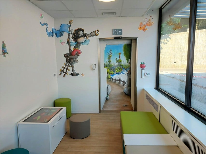 Een deel van de aparte wachtzaal voor kinderen.