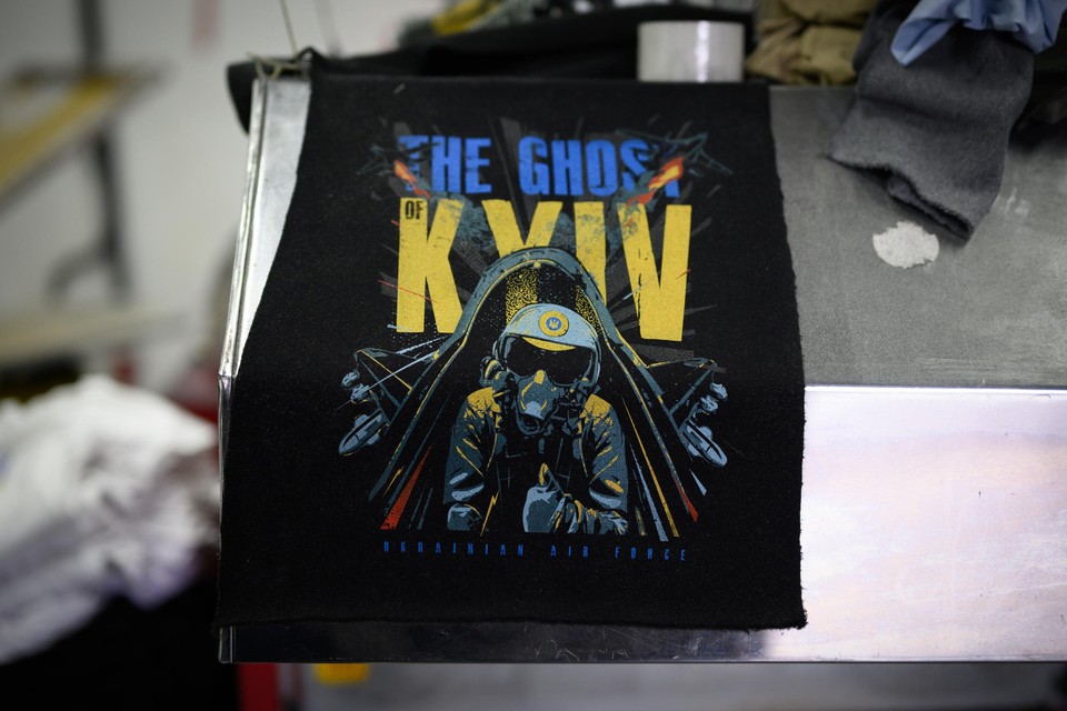 De ‘Geest van Kiev’ kreeg zelfs zijn eigen merchandising. 
