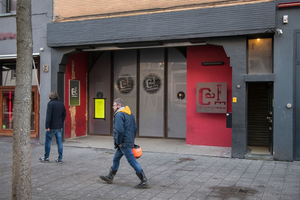 Nachtclub Café d’Anvers in de Antwerpse prostitutiebuurt sloot vorig jaar de deuren. 
