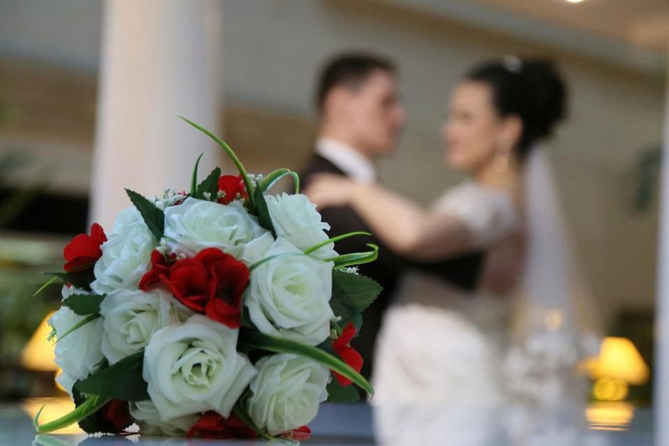 Het Turkse huwelijksfeest werd na de knokpartij stilgelegd.