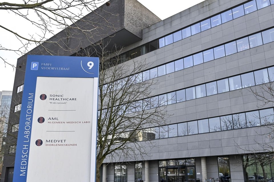 Het Algemeen Medisch Labo aan de Emiel Vloorsstraat werd op 28 december het slachtoffer van een cyberaanval. 