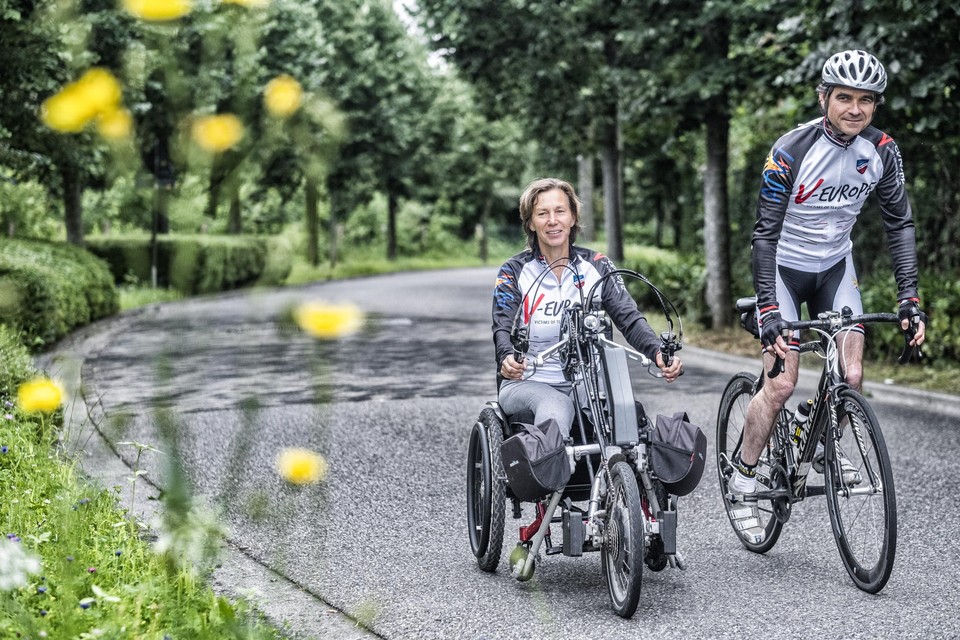 Marion Van Reeth en Aristide Melissas trainden voor de Ventoux op de Bosstraat in Boom. 