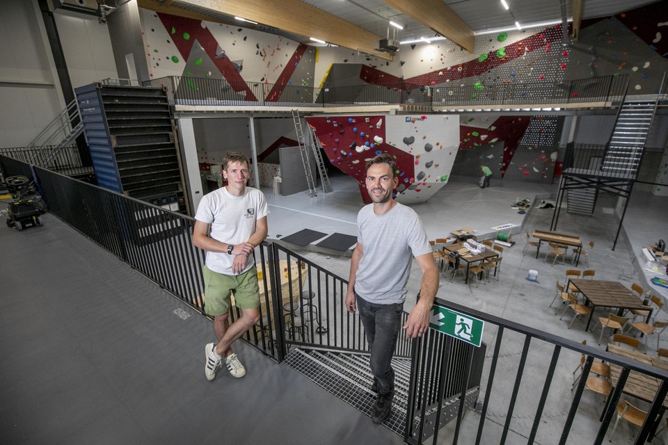 Medewerker Joris Aerts en zaakvoerder Philippe Weymans.