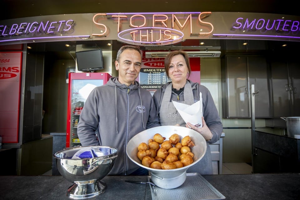 Tom en Kim missen hun kermispubliek. Daarom organiseren ze komend weekend een takeaway voor hun deur.