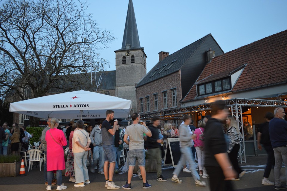 Avondmarkt.