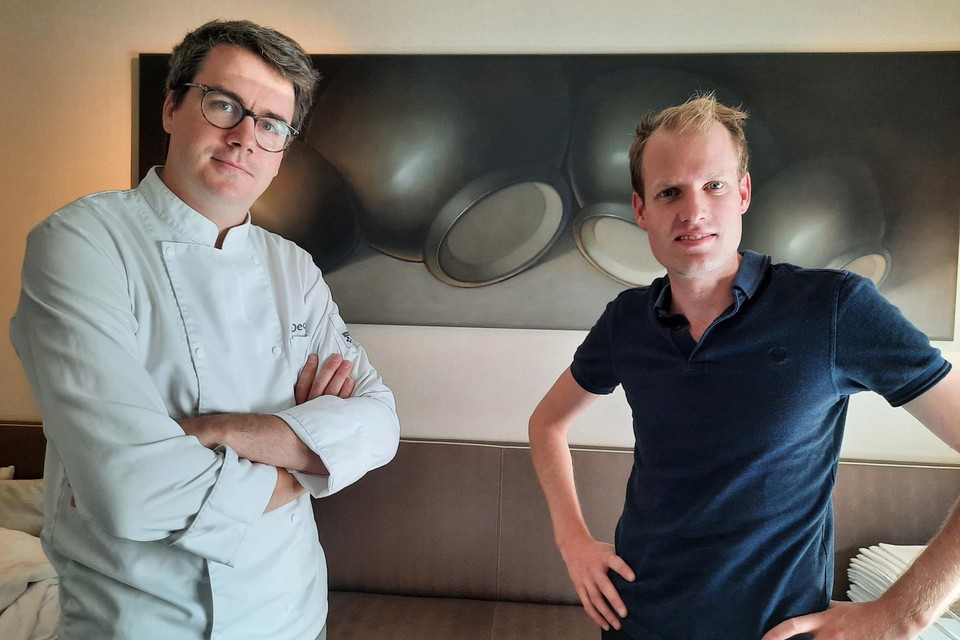Jan Decan opent restaurant Decan in het pand waar tot voor enkele maanden restaurant Colette van sterrenchef  Thijs Vervloet was gevestigd. 
