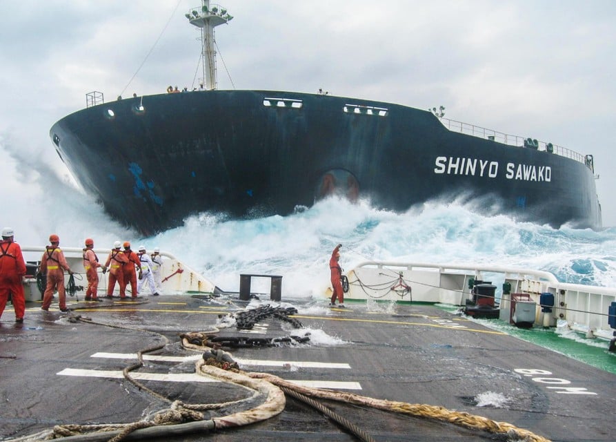 De Shinyo Sawako botste in 2008 met een vissersboot in de Oost-Chinese Zee.