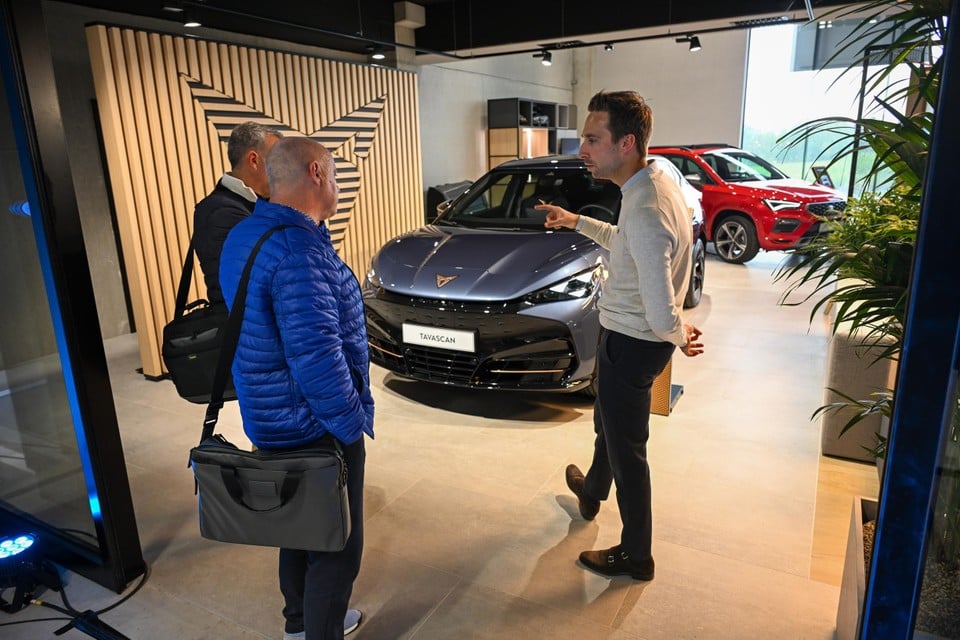 D’Ieteren Mobility Group heeft ook een showroom van automerk Cupra.