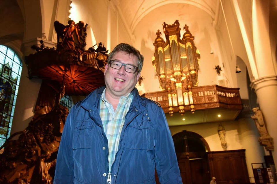 Nico Declerck is de trekker van de concerten in de Sint-Pieterskerk.