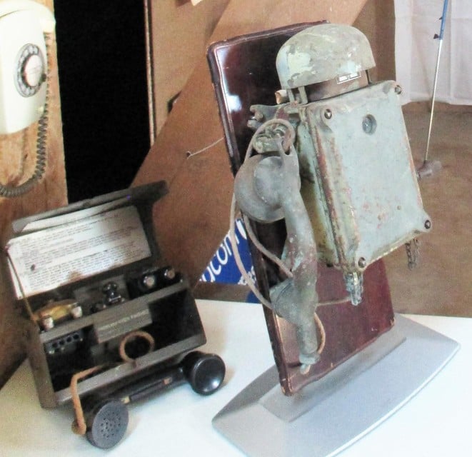 Van deze Duitse veldtelefoon uit de Tweede Wereldoorlog bestaan nog slechts twee exemplaren. 