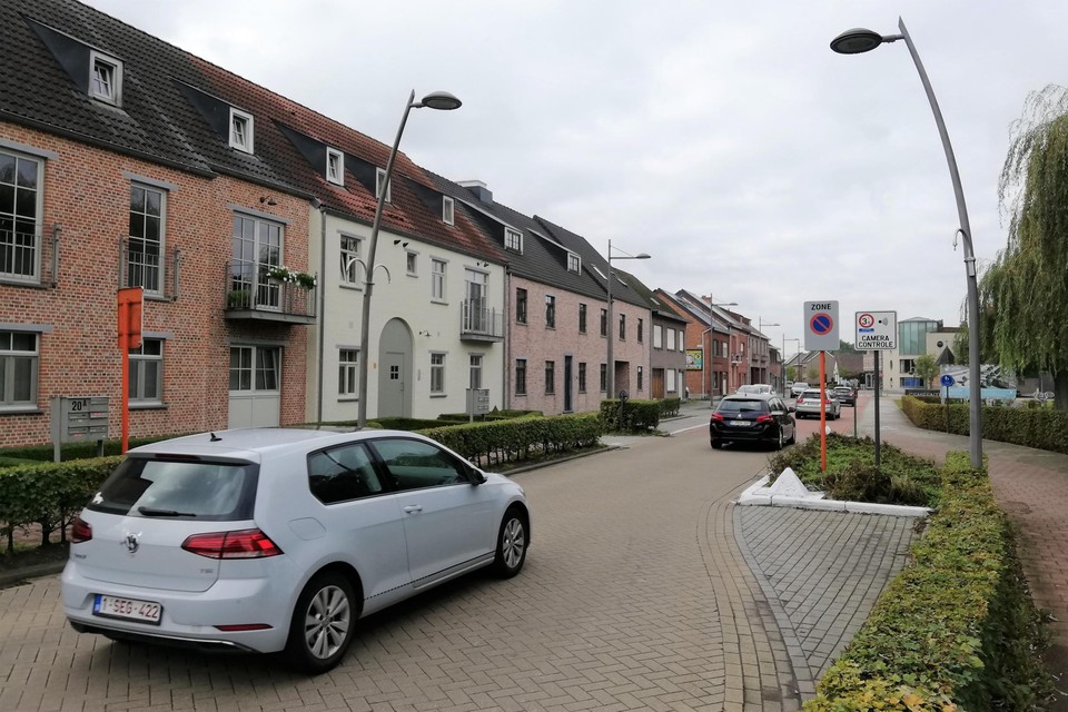 De wegversmalling in de Leliestraat is al enkele weken onderwerp van discussie in Sint-Katelijne-Waver