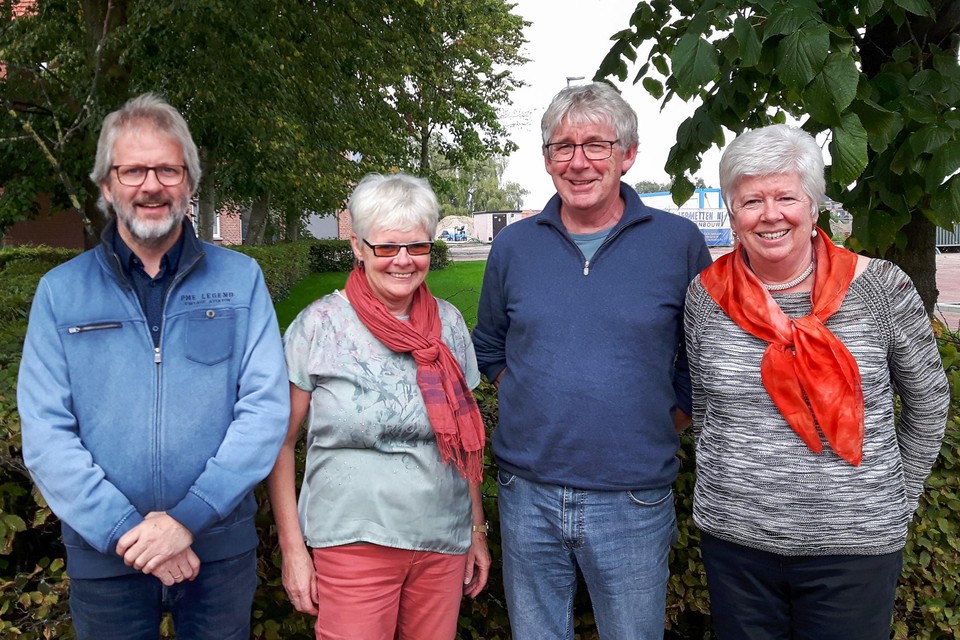 Peter, Leen, Jan en Julia Van Gils stellen tentoon in het Rivierenhof