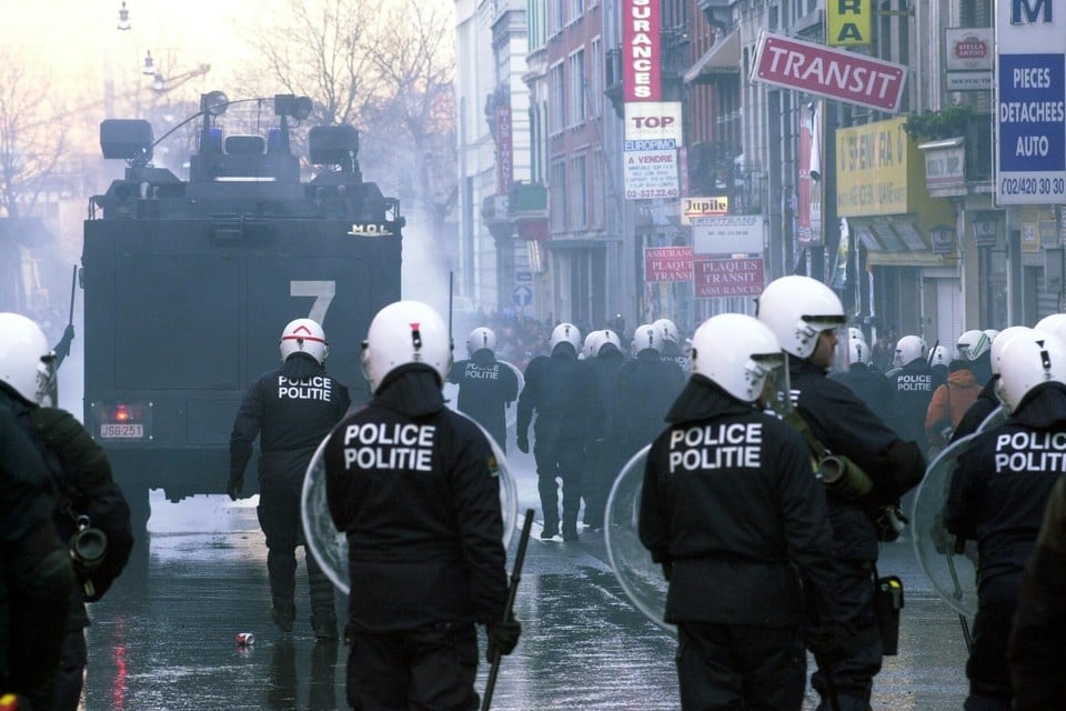 Tijdens een Europese top wordt er altijd gemanifesteerd en is de politie massaal op de been