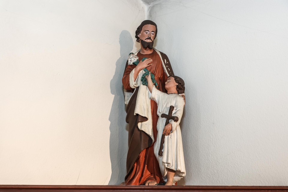 Onbekenden gaven dit beeld aan de pastoor van Kapellen.
