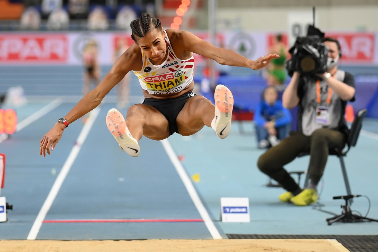 Nafi Thiam Test Zich Op Pinkstermaandag In Tilburg In Het Ve Gazet Van Antwerpen Mobile