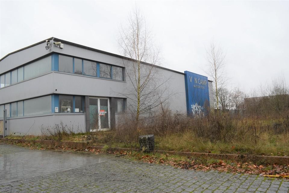 De vervuilde site Van Camp.
