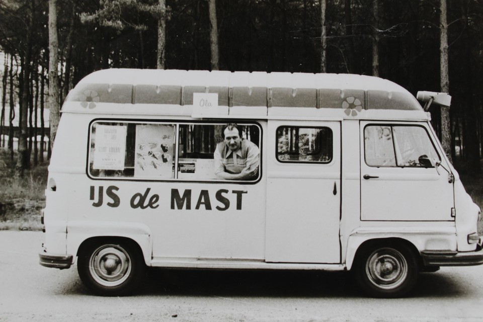 Jan Mast startte 67 jaar geleden met de verkoop van ijsjes. 