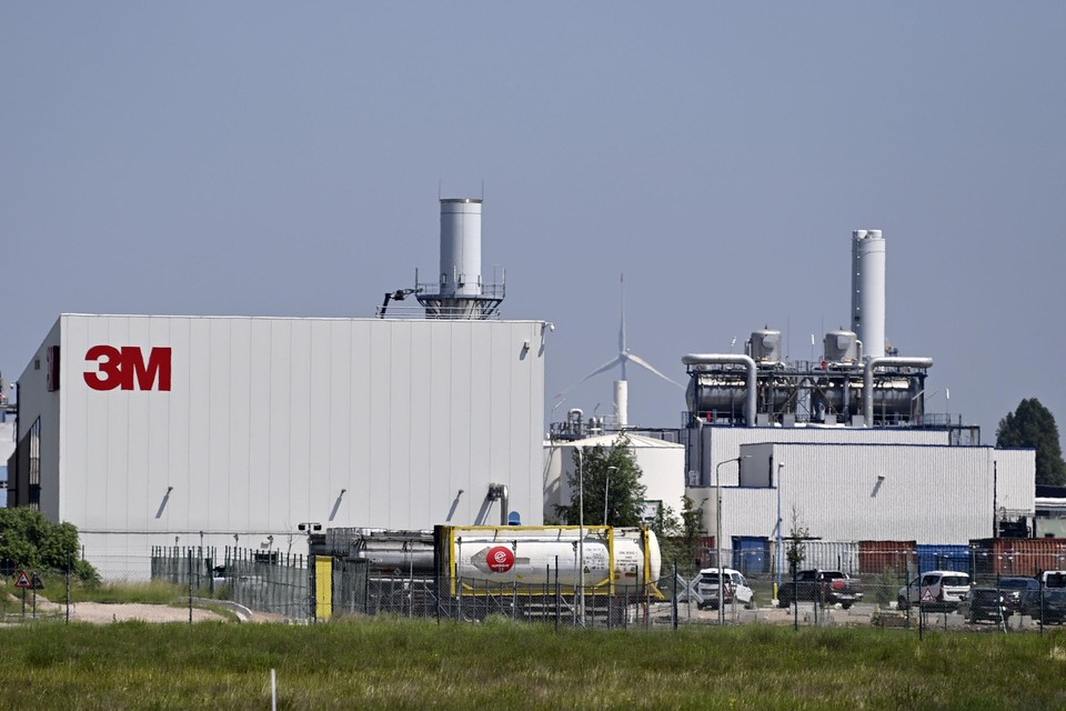 De 3M-fabriek, waarvan de PFOS-vervuiling afkomstig zou zijn.