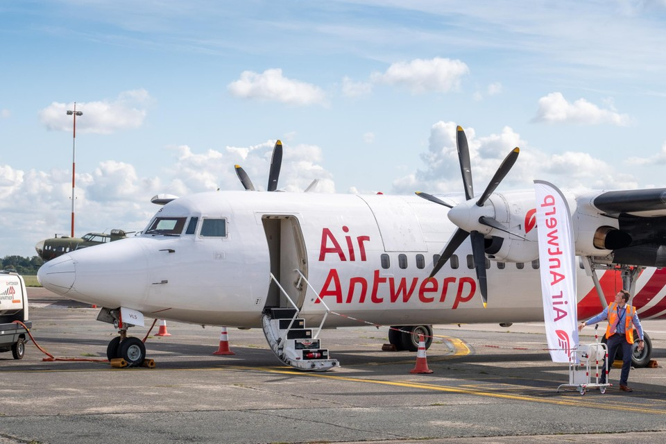 De zakenvluchten met Air Antwerp zijn sinds deze maandag weer gestart.