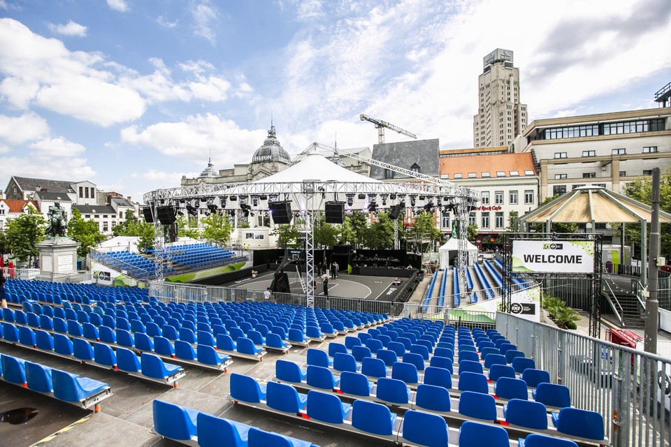 De Groenplaats in Antwerpen is van 21 tot en met 26 juni het middelpunt van het WK 3x3.  
