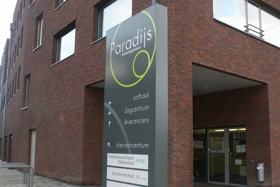 De huisartsenwachtpost bevindt zich aan Woonzorgcentrum Paradijs in Lier. 