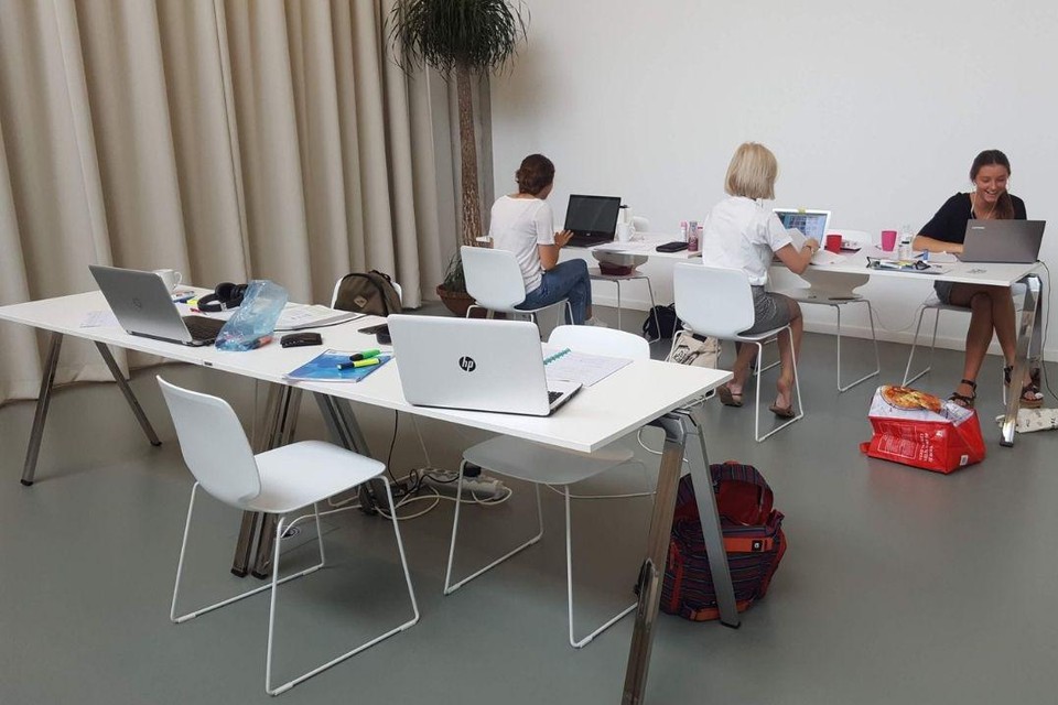 Er zijn deze twee maand twee stille studieplekken in Ter Dilft.