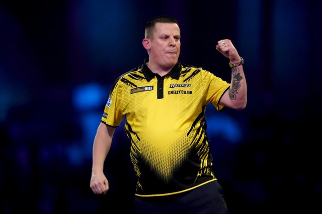 VIDEO. Dave Chisnall Wint Op Ervaring De Allereerste Flanders Darts ...