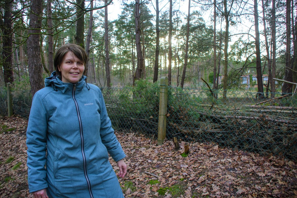 Gemeenteraadslid Barbara Maes in de Krekelbergheide.