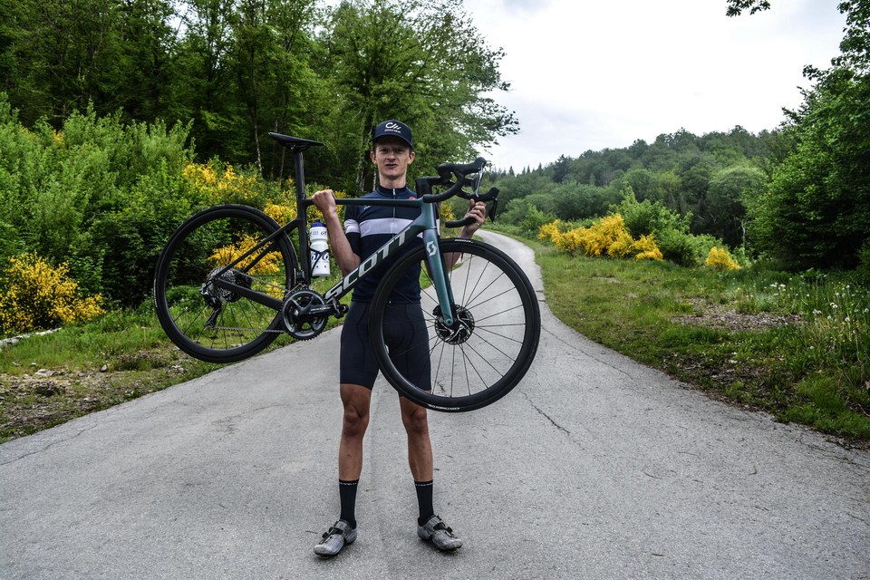Sieben Devalckeneer brak het Belgisch record everesting in 8 uur en 13 minuten.
