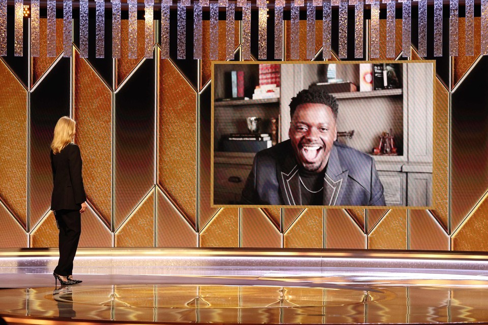 Winnaar Daniel Kaluuya, die via videoverbinding zijn bedankingsspeech probeerde te geven, stond op ‘mute’.