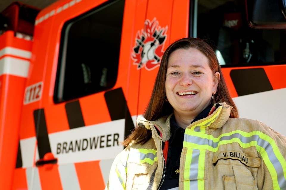 Vicky in de brandweerkazerne in Niel.