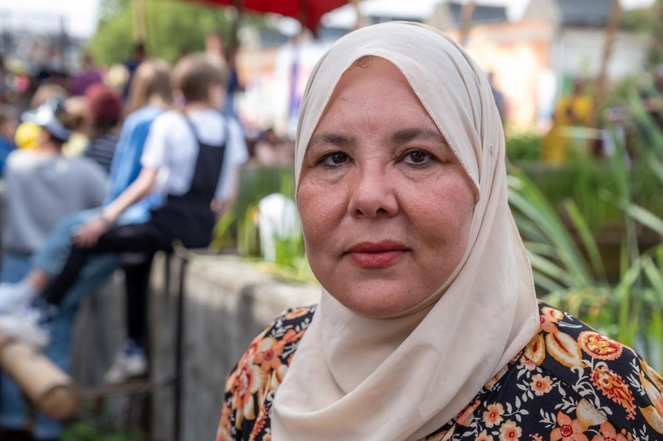 Vrijwilliger Aïcha woont al twintig jaar op den Dam