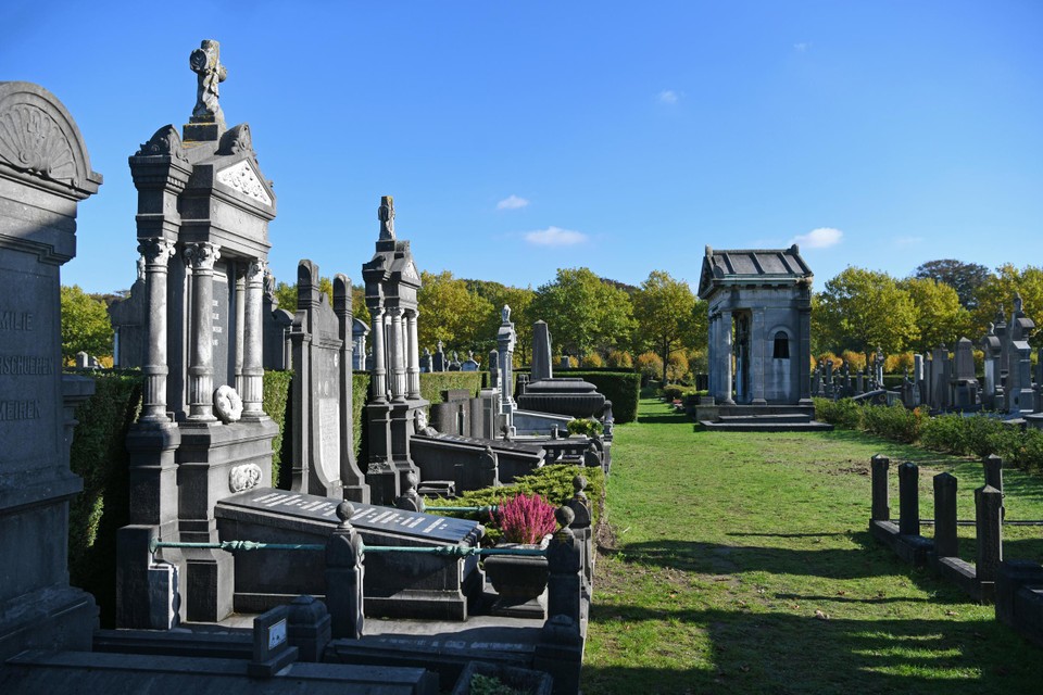 ﻿Het Schoonselhof werd verkozen tot mooiste begraafplaats van Vlaanderen.