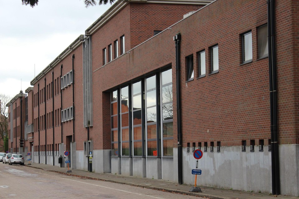 Ook bij het Sint-Gummaruscollege van Lier moeten leerlingen zich nu digitaal aanmelden.