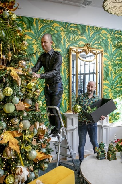 draagbaar Ontleden cruise Concept X zorgt voor kerstboom in stijl: “Geen tak laten we vrij, een boom  bevat soms duizend versieringen” (Arendonk) | Gazet van Antwerpen Mobile