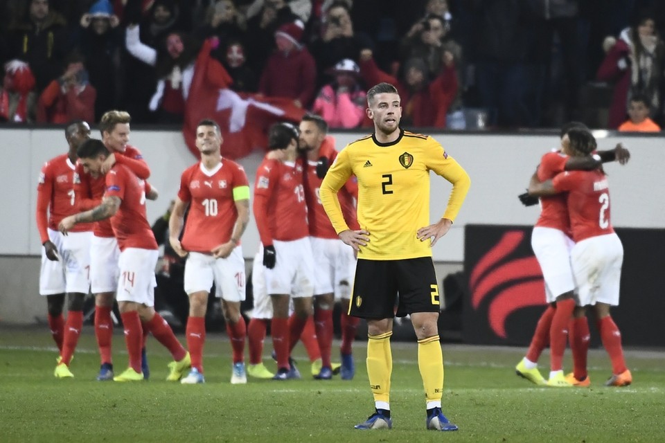 Toby Alderweireld baalt na de 5-2-nederlaag van de Rode Duivels tegen Zwitserland eind 2018. 