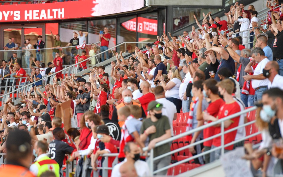 “We gaan onze fans sensibiliseren. De club promoot al jaren een gezonde leefstijl”, luidt het bij R. Antwerp FC.