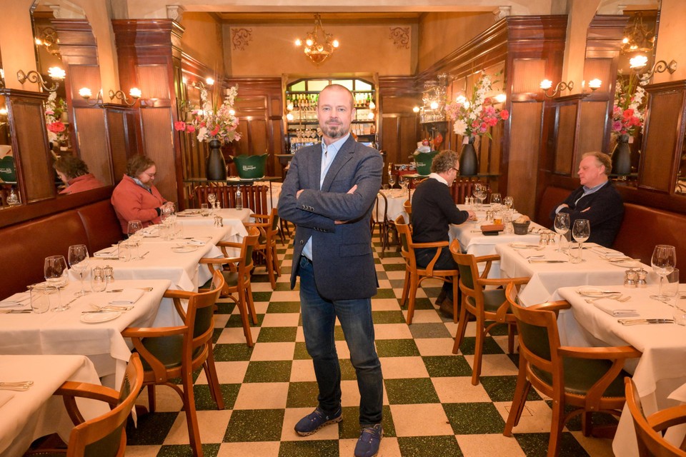 Serge Verboven baat in Antwerpen vijf zaken uit, waaronder ook restaurant Au Vieux Port.