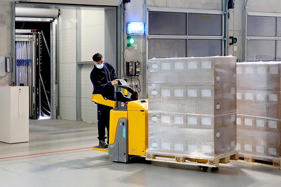 Kuehne+Nagel is vooral op zoek naar honderden orderpickers.