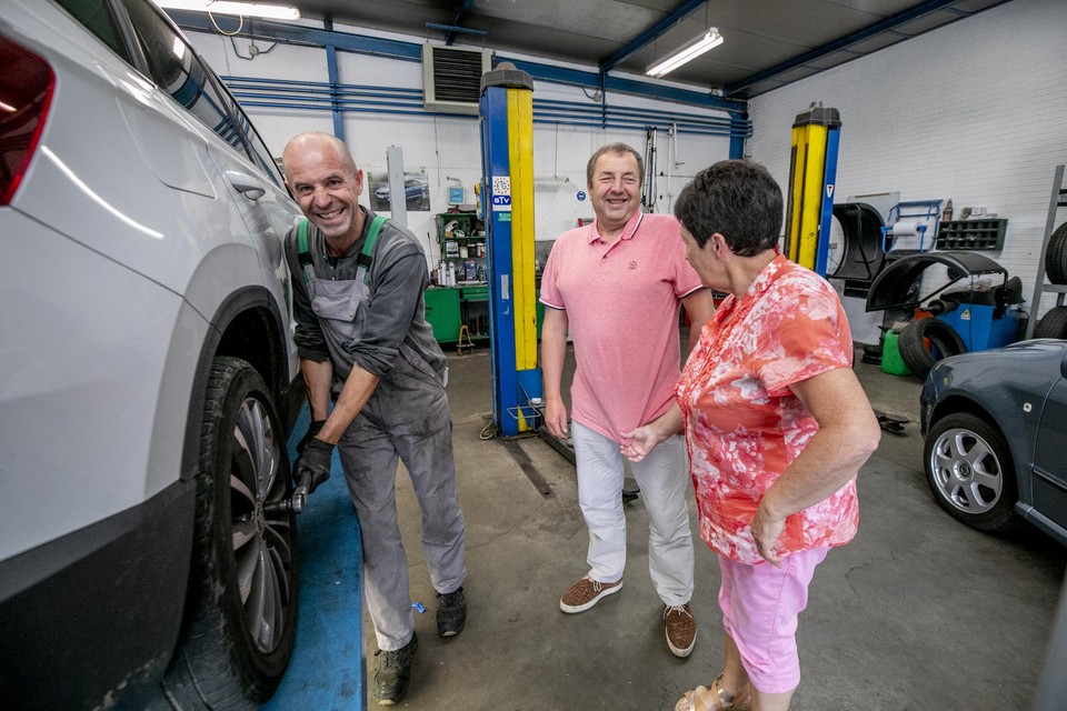 Marc en Greta nemen ook afscheid van Wim, die met 33 jaar dienst hun trouwste werknemer is.