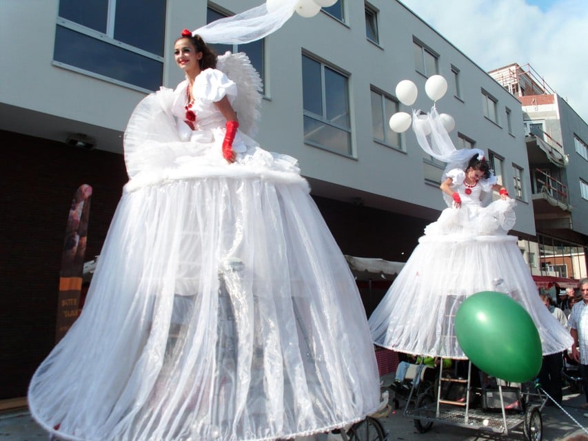 Het straattheater droeg mee bij aan het succes van Pukema.