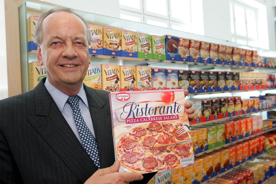 August Oetker.