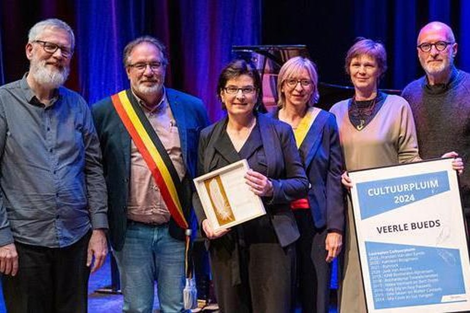 Veerle Bueds heeft de Bonheidense Cultuurpluim 2024 ontvangen.