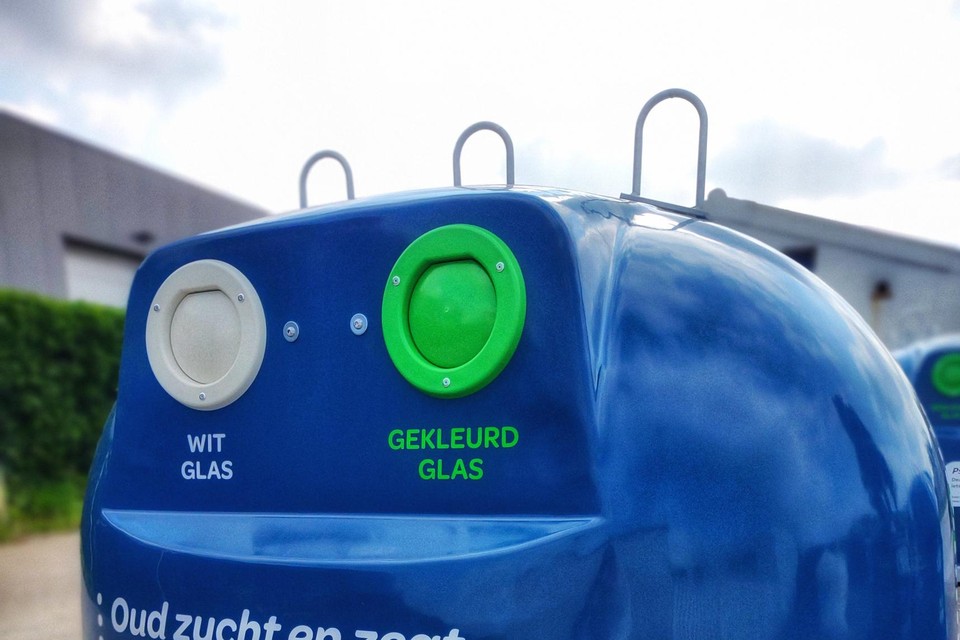 De nieuwe glasbol van Igean; blauw én met een gedicht.