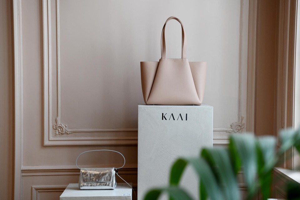 The hotel has a partnership with Antwerp brands such as Kaai Bags. 