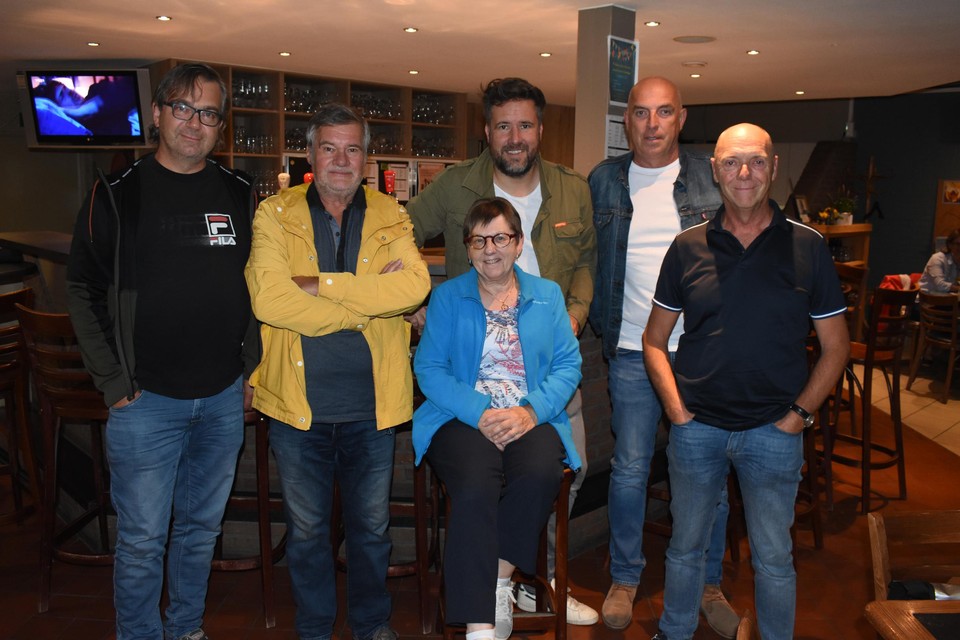 De cast van popelt om weer op het podium te staan.