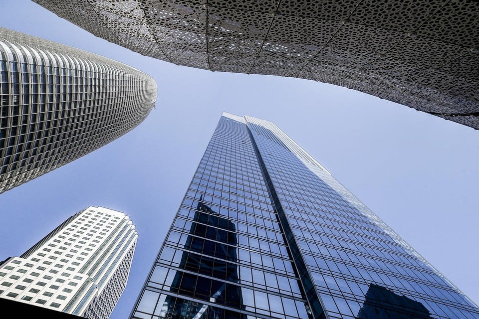 De Millennium Tower in het hart van San Francisco zou verantwoordelijk zijn voor een verzakking van veertig centimeter in de voorbije tien jaar.