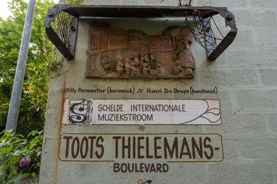 Er werd een alternatieve locatie gevonden voor de Toots Thielemans Boulevard. 
