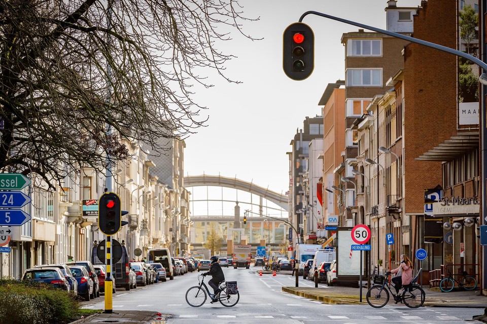 De Leopoldstraat is een van de wegen die de stad overneemt van de Vlaamse overheid. 